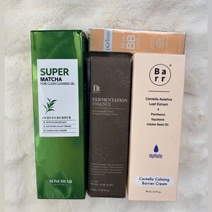 Korean Skincare Set cleansing gel, serum, cream, highlighter
